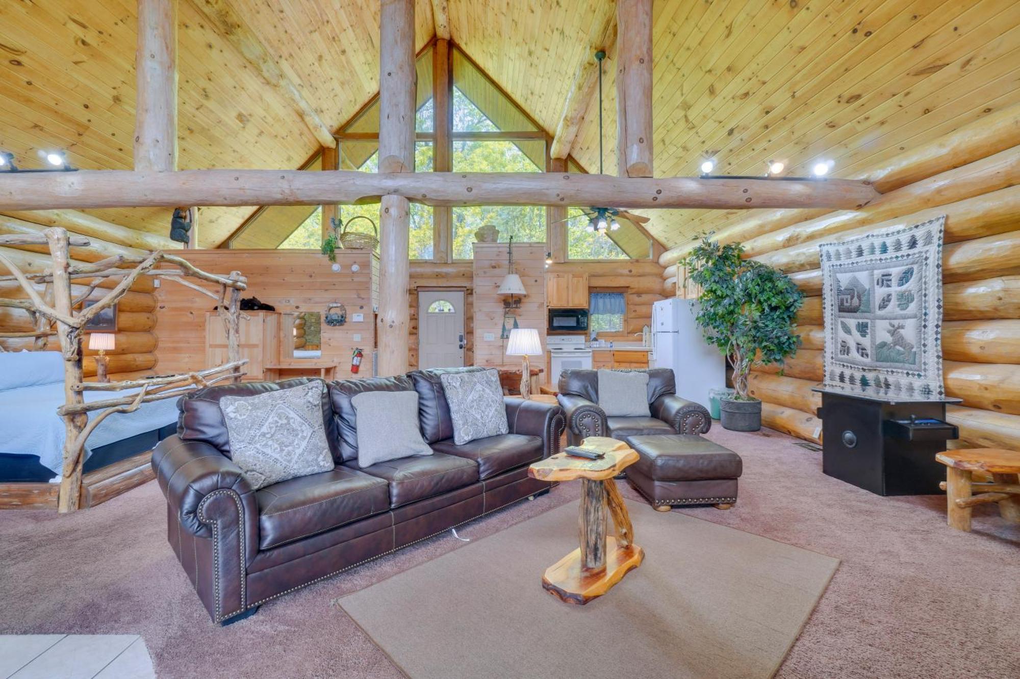 Gatlinburg Cabin With Hot Tub About 11 Miles To Downtown Экстерьер фото