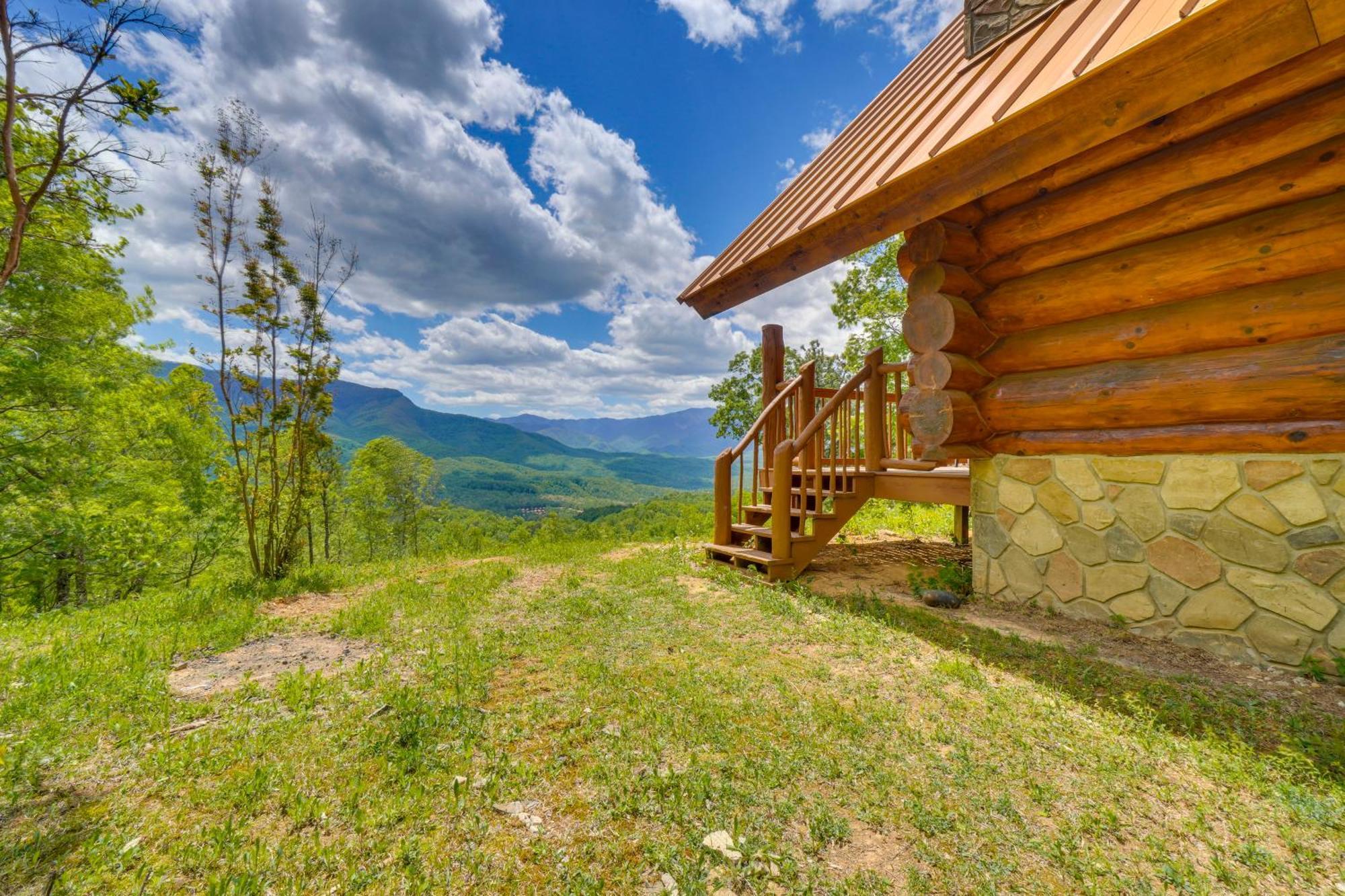 Gatlinburg Cabin With Hot Tub About 11 Miles To Downtown Экстерьер фото